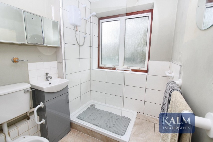 Images for The Maples, Hitchin, Hertfordshire