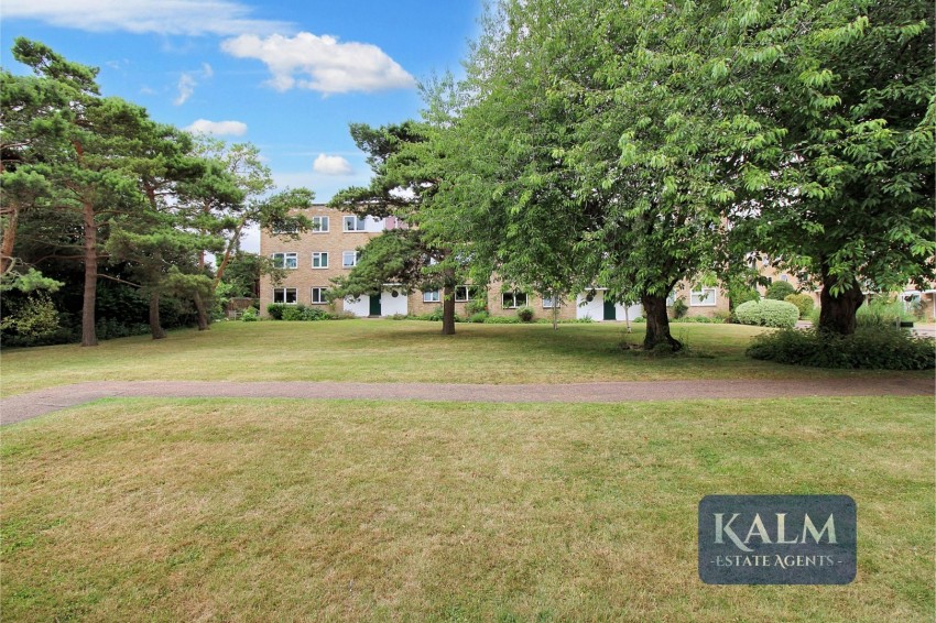 Images for The Maples, Hitchin, Hertfordshire