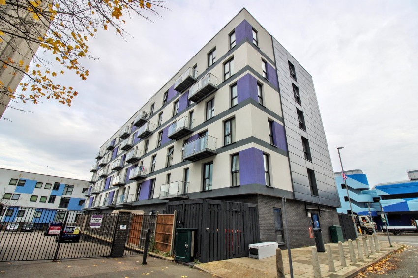 Images for Swingate, Stevenage, Hertfordshire