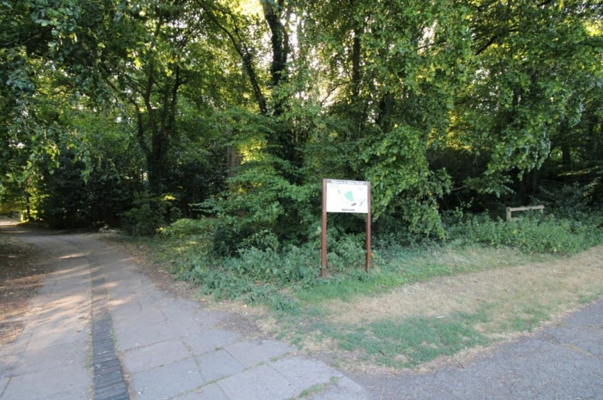 Images for Douglas Drive, Stevenage, Hertfordshire